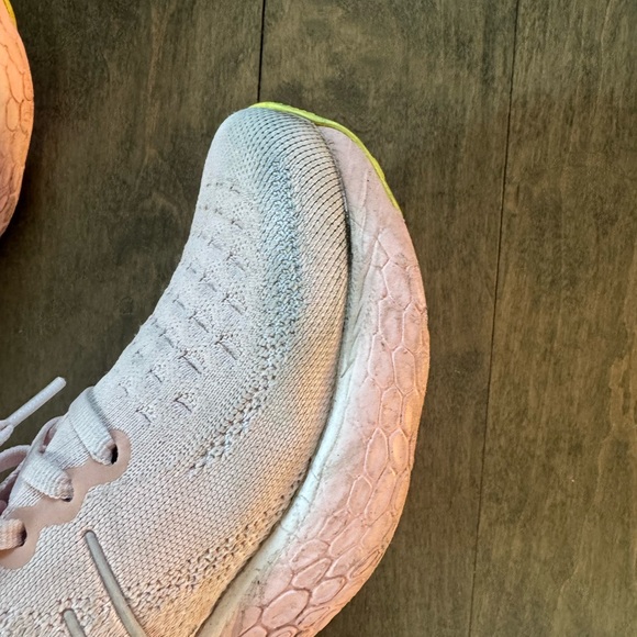 New Balance Women’s Fresh Foam 1080v12 Pink Lemonade Running Shoes Sz 9.5 - Picture 7 of 10
